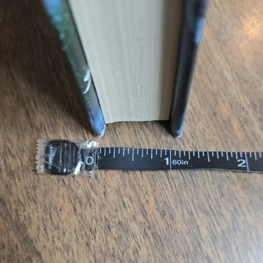 The Littlest Bigfoot by Jennifer Weiner‎ - Hardcover